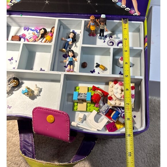 Lego Friends Carrying Case Plus Minifigures and Accessories Lot - Picture 16 of 16